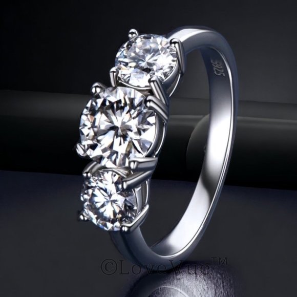 Certified 4ct. t.w. Diamond Three-stone Brilliant Cut Engagement Wedding Ring - Picture 3 of 15